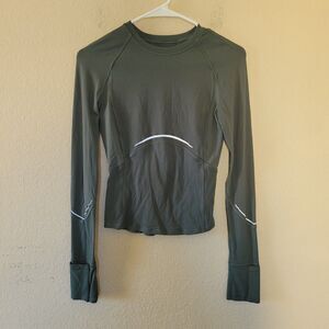 lululemon Rulu reflective green running top